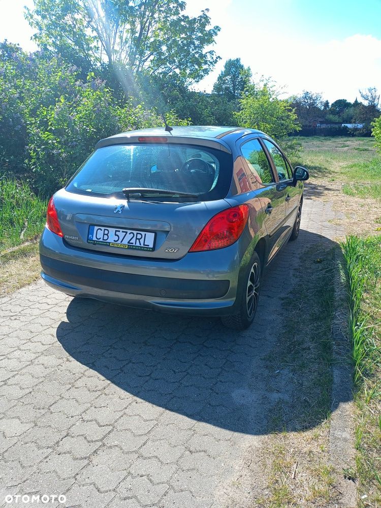 Peugeot 207 - 4