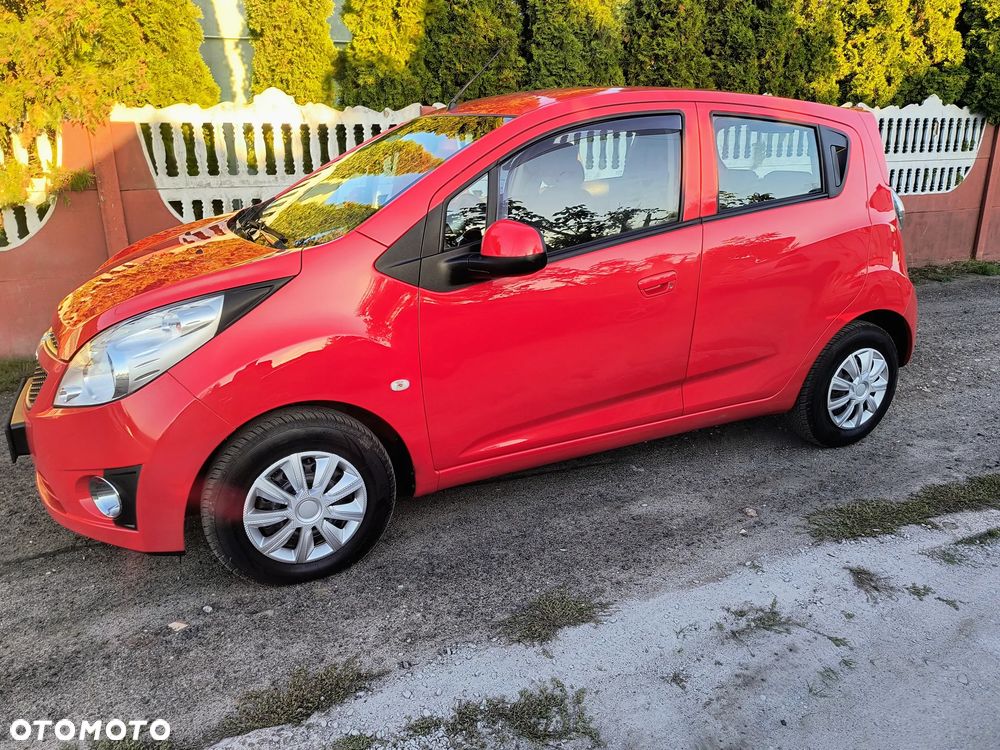 Chevrolet Spark 1.0 LS - 23