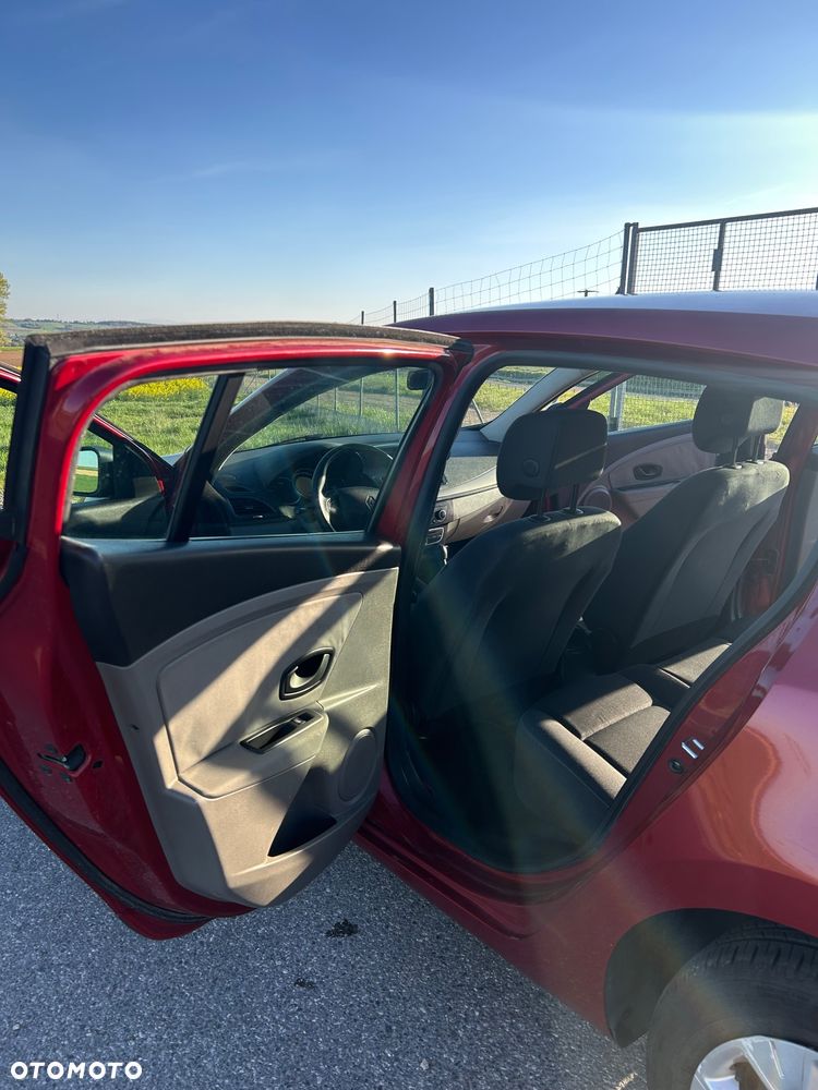 Renault Megane 1.5 dCi Dynamique - 13
