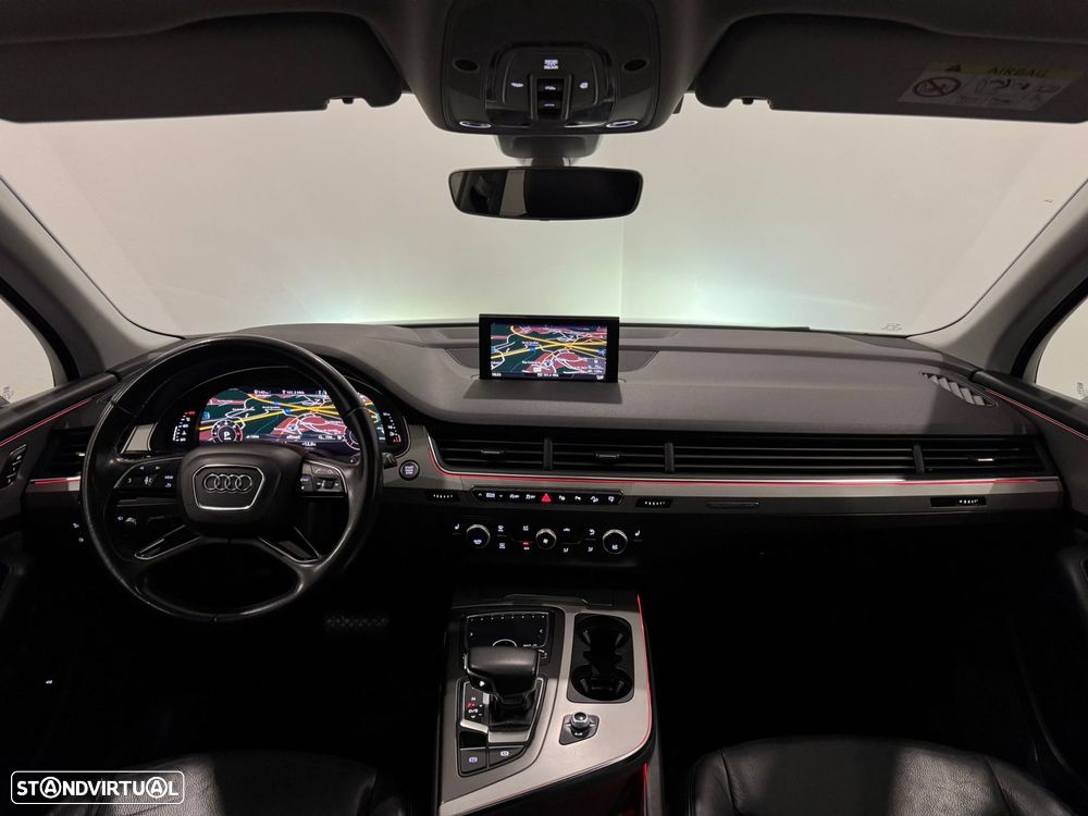 Audi Q7 3.0 TDi quattro Tiptronic 7L - 31
