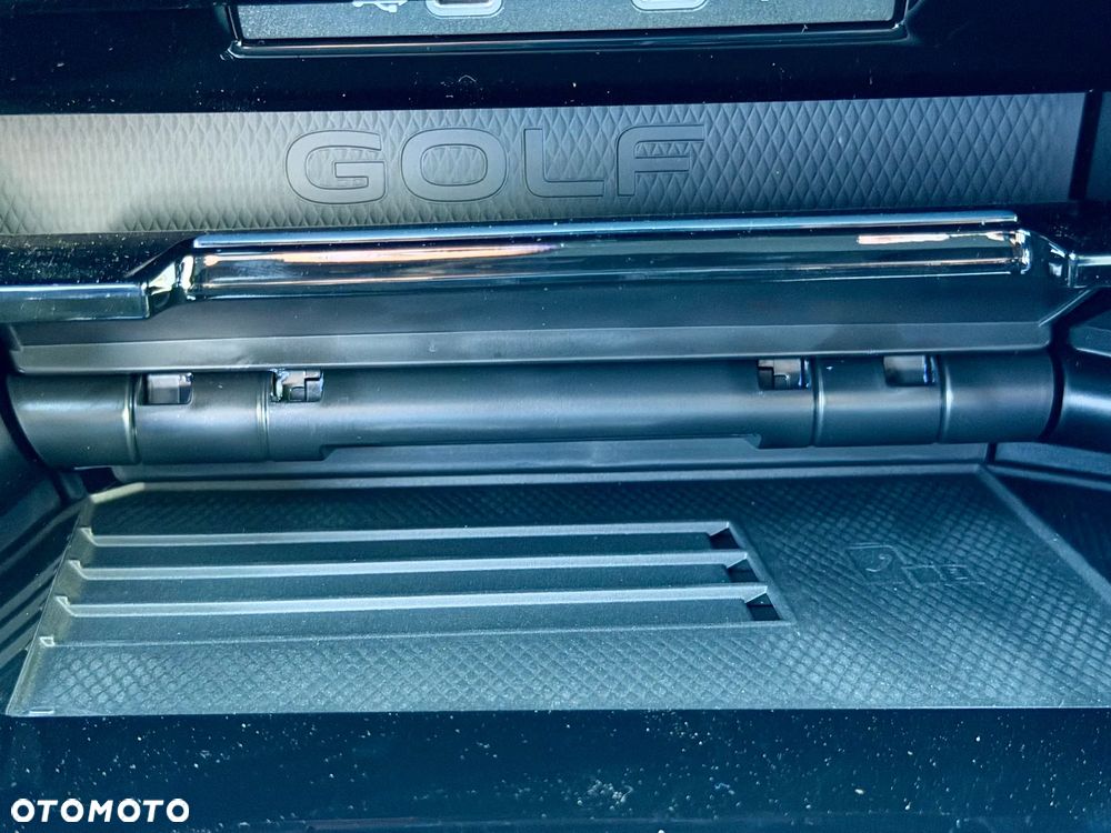 Volkswagen Golf 2.0 TSI 4Motion R DSG - 21