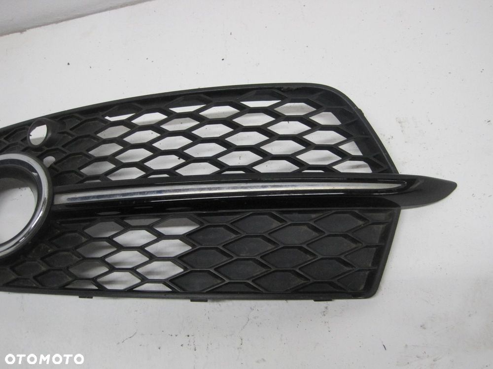 KRATKA ZDERZAKA WZMOCNIENIE GRILA AUDI Q5 8R0 S-LINE 8R0807681S 8R0807682N - 3