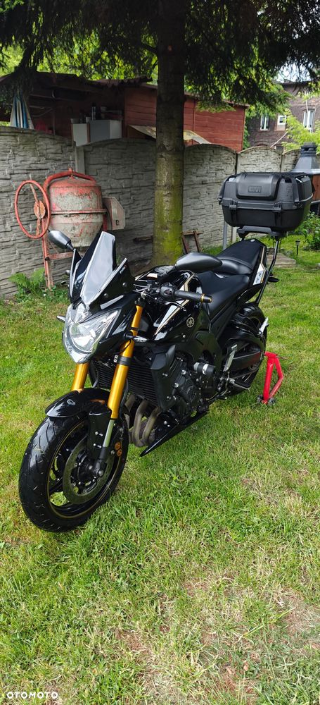Yamaha FZ8 - 1
