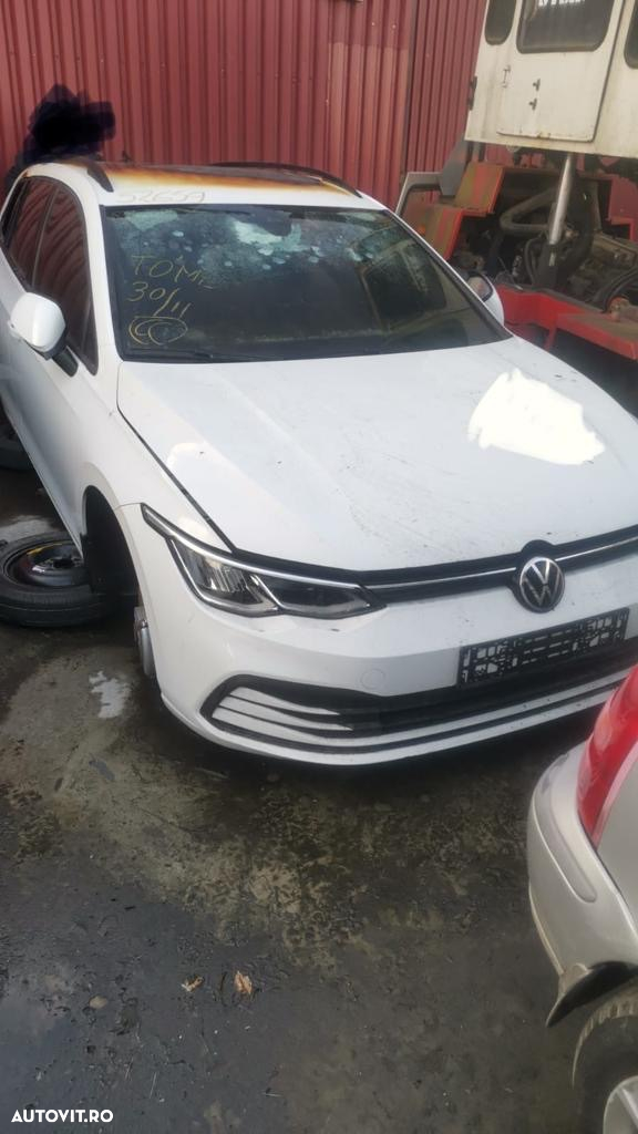 Dezmembram volkswagen golf 8 1.5 tsi mildhybrid 1300 km 2022 - 10