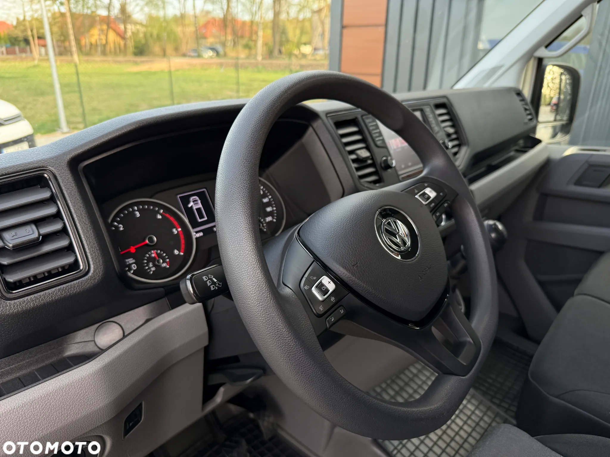 Volkswagen Crafter 2.0 177KM / 12.2021 / 51.850KM / Kontener 8EP + Drzwi Boczne / Winda 750KG / ZAREJESTROWANY - 23