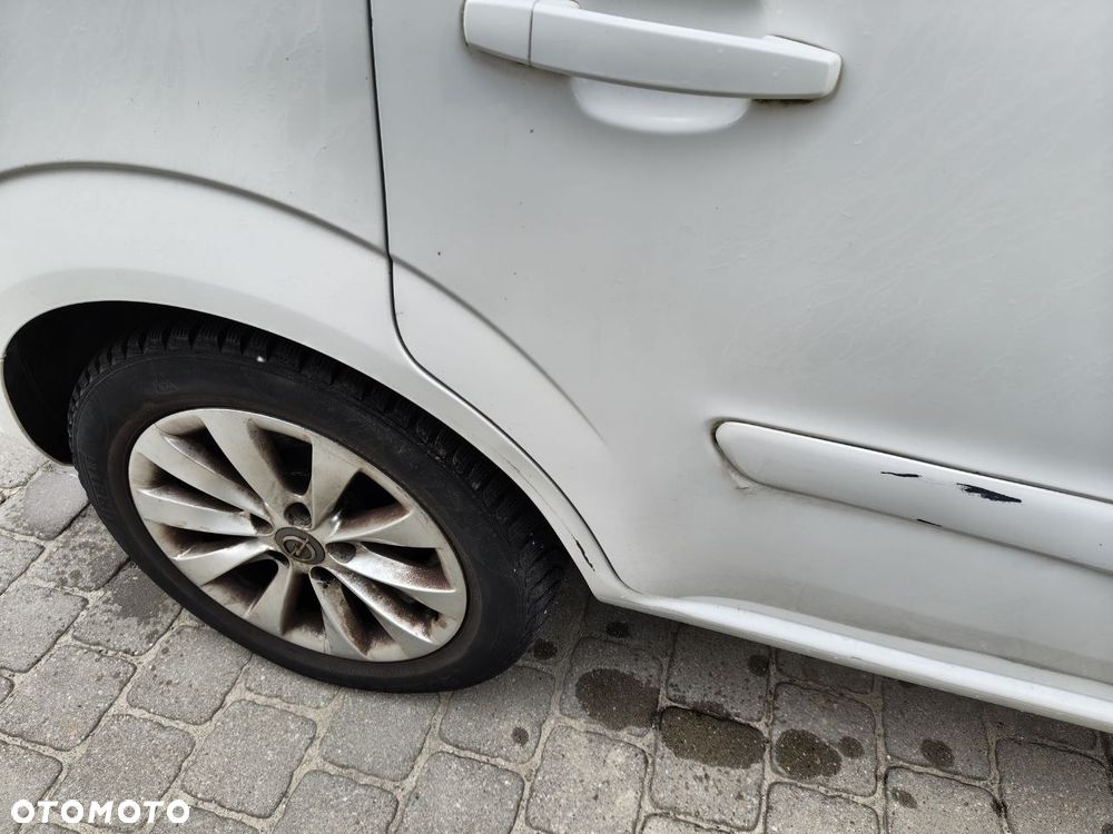 Opel Zafira - 14