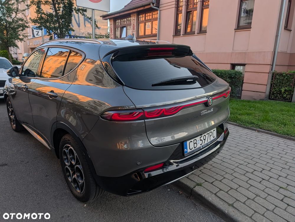 Alfa Romeo Tonale 1.5 T4 GSE mHEV TI DCT - 15