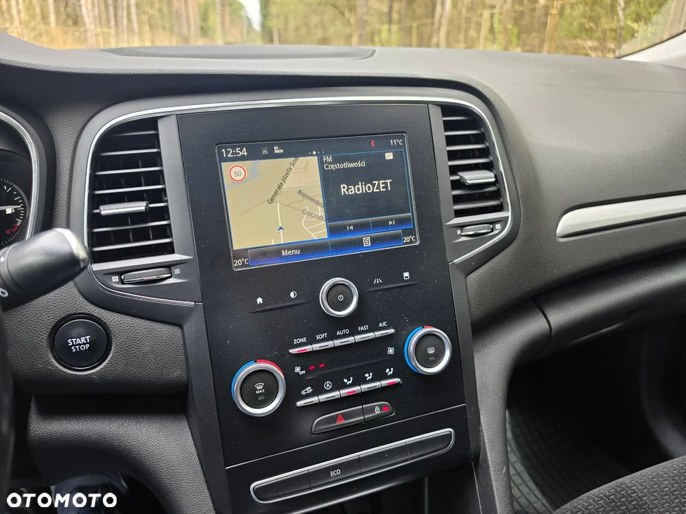 Renault Megane 1.6 SCe Business - 20