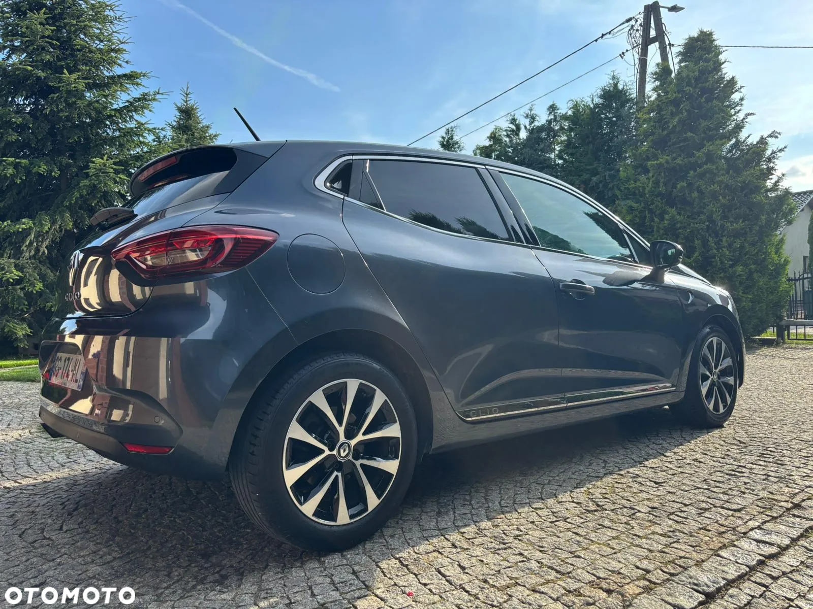 Renault Clio TCe 100 INTENS - 8