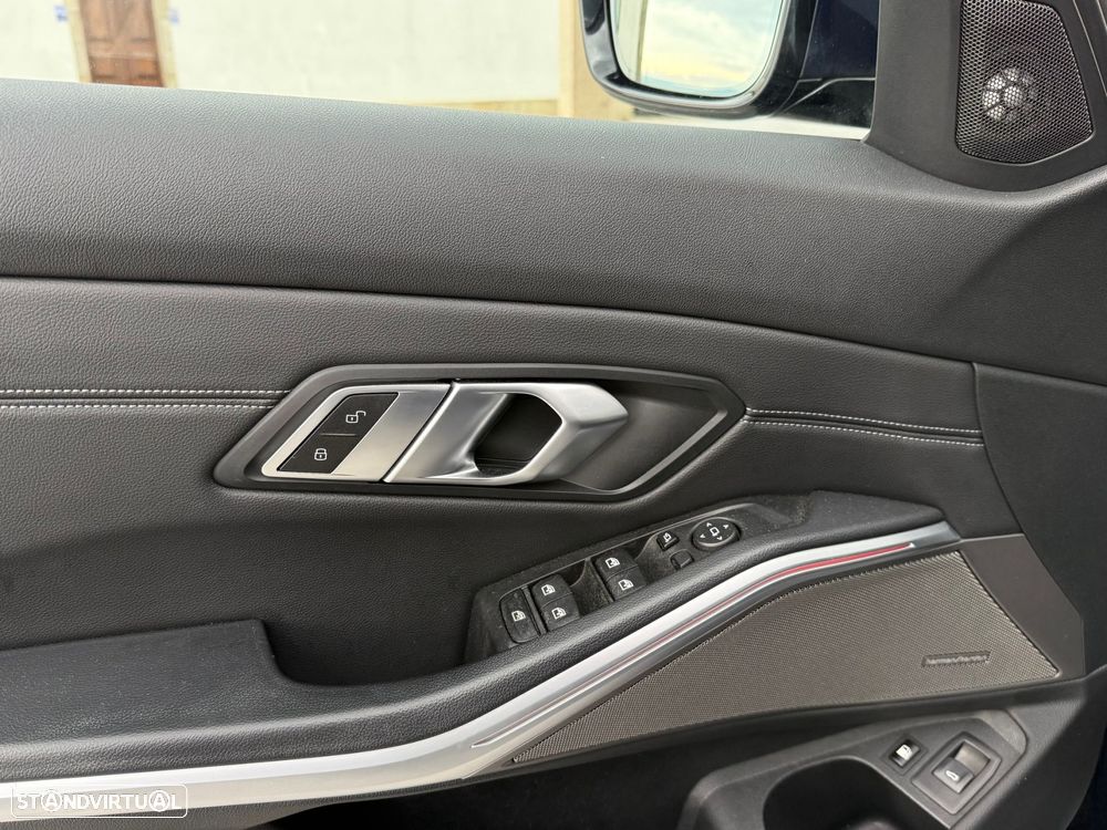 BMW 330 e Corporate Edition Auto - 13