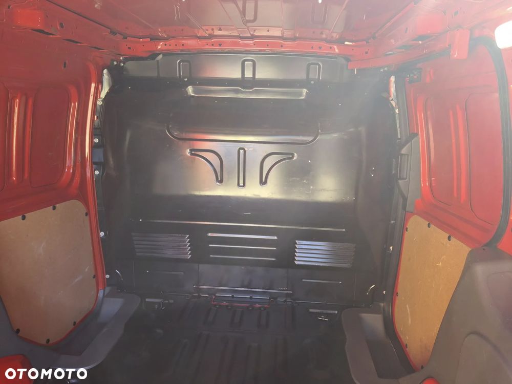 Ford TRANSIT CONNECT TREND - 13