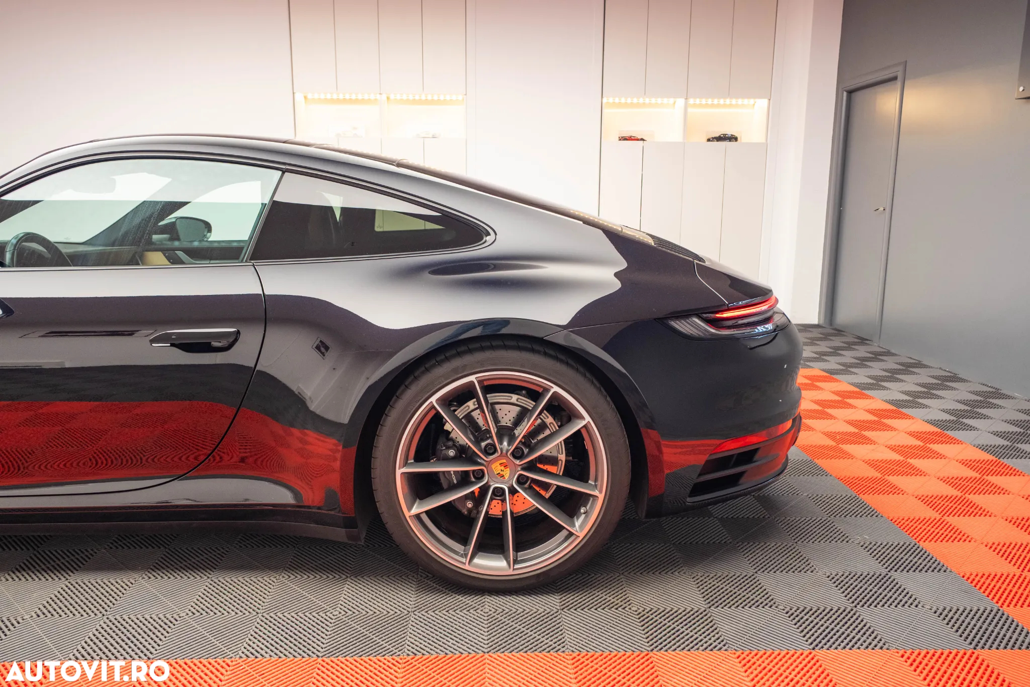 Porsche 911 Carrera PDK - 9