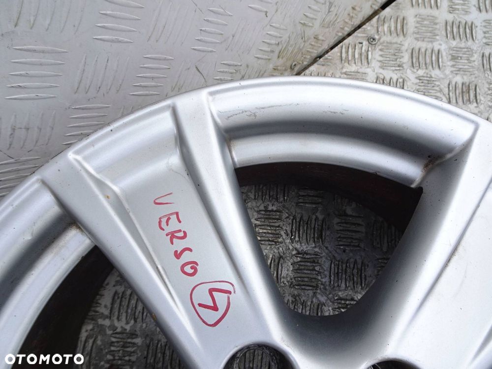 alufelgi toyota verso 16" 5x114.3 et 39 - 15