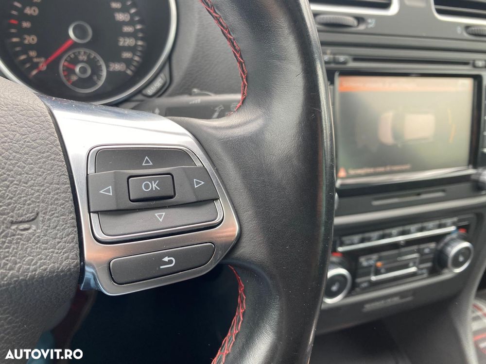 Volkswagen Golf - 20