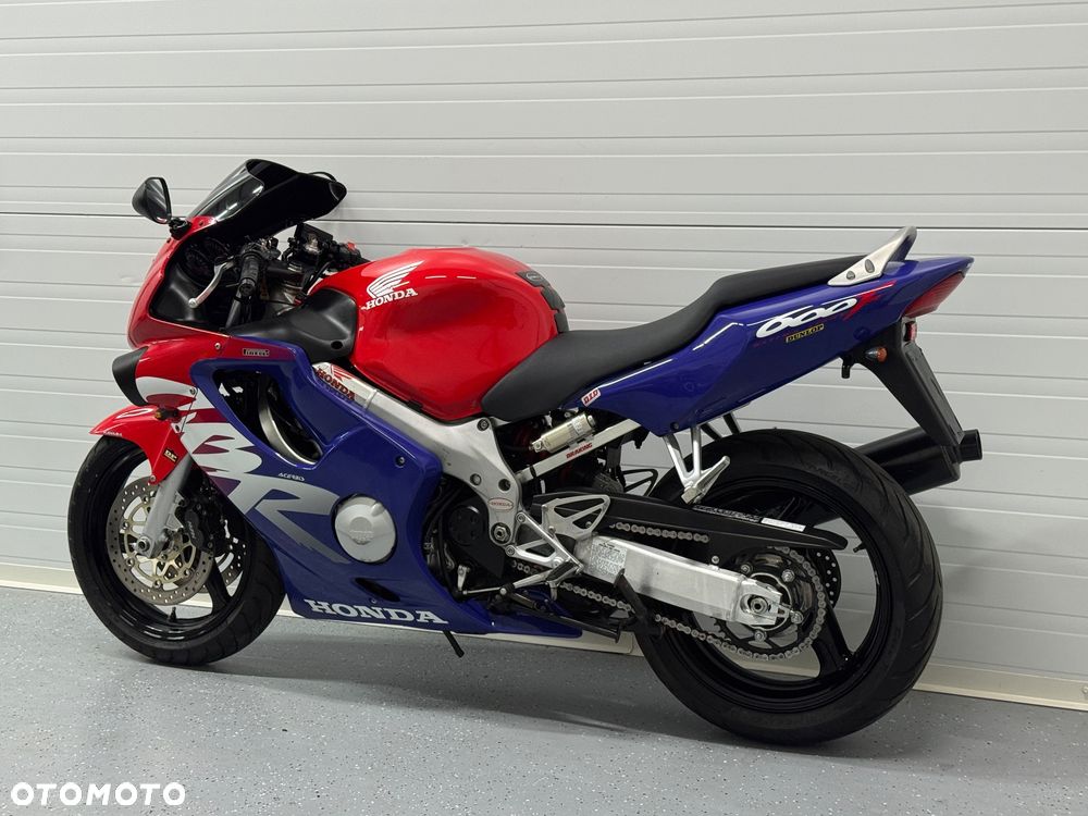 Honda CBR - 12