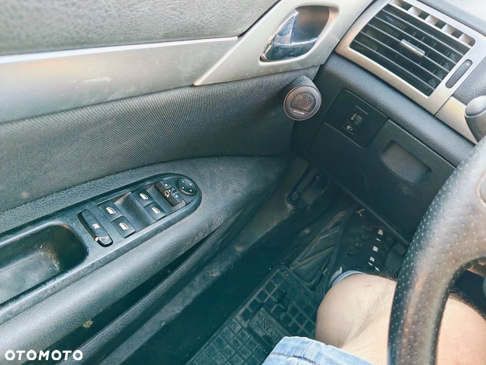 Peugeot 407 2.0 HDi Premium - 23