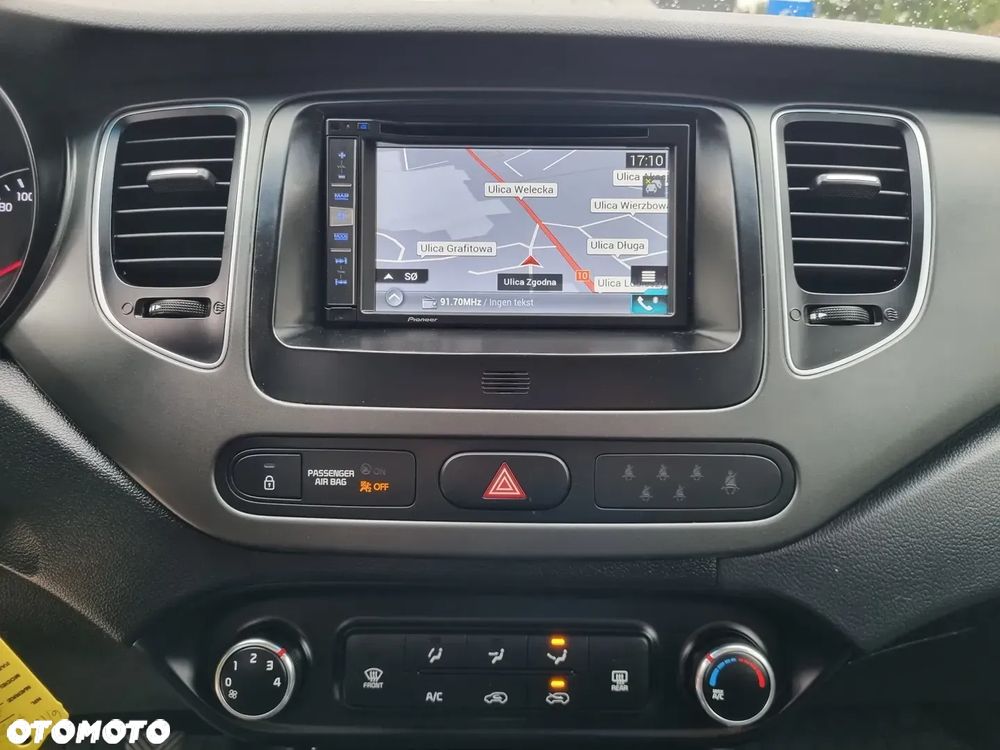 Kia Carens 1.6 GDI Edition 7 - 18