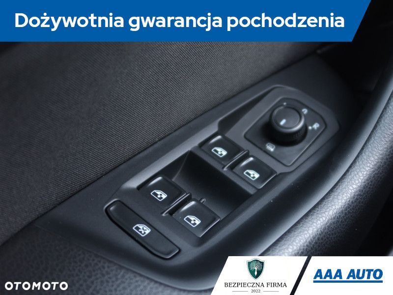 Volkswagen Passat - 20