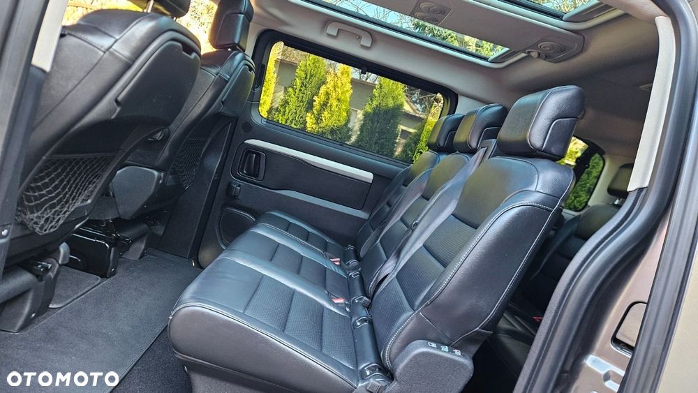 Peugeot Traveller L2 2.0 Business VIP - 18