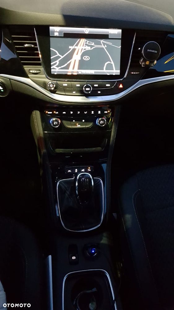 Opel Astra ver-1-4-t-elite - 10