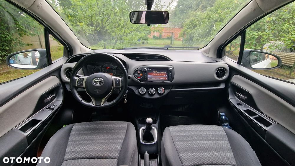 Toyota Yaris 1.0 Life EU6 - 9