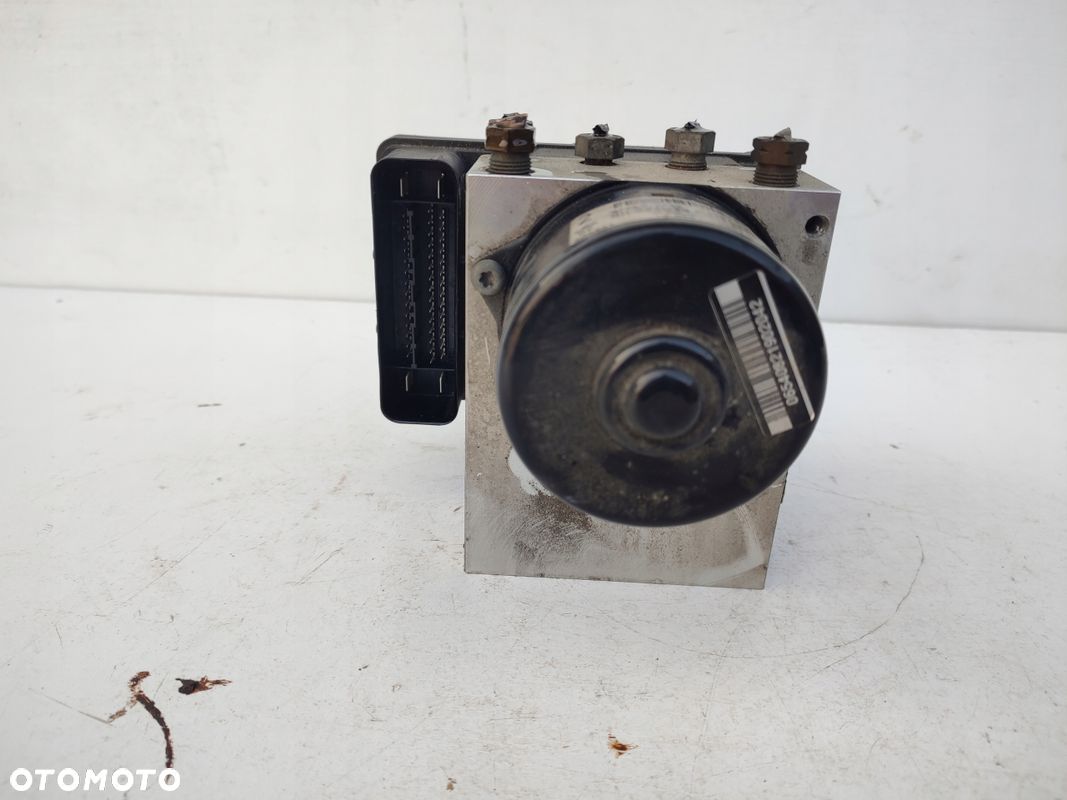 Pompa hamulcowa ABS VOLVO V70 II 2.4D EUROPA 8671224 - 1
