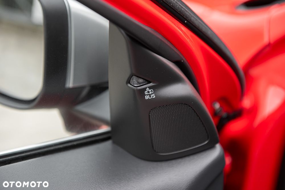 Volvo V60 D5 AWD Geartronic RDesign - 17