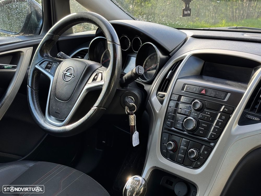 Opel Astra Sports Tourer 1.3 CDTi Cosmo S/S - 2