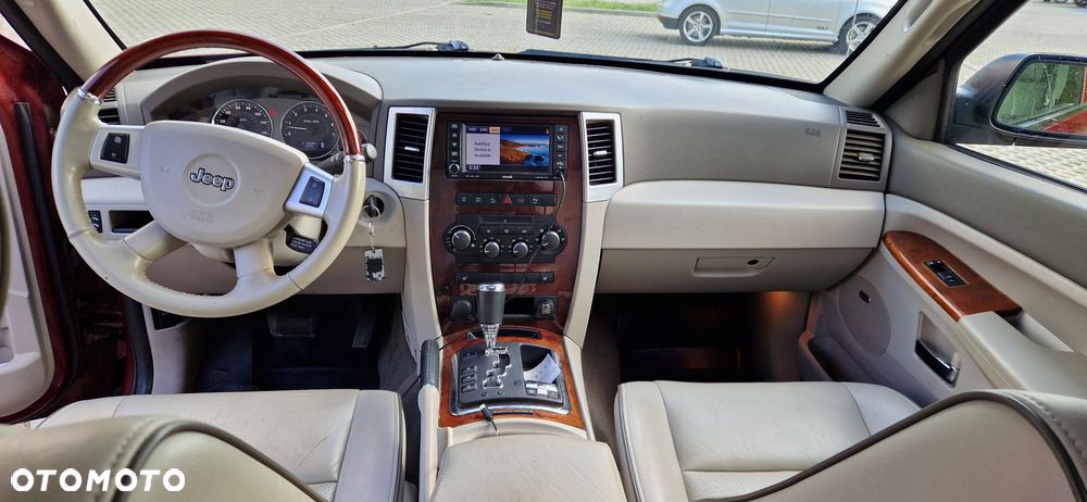 Jeep Grand Cherokee - 7