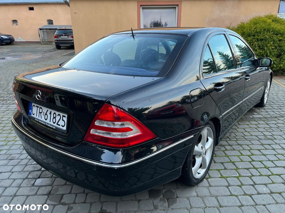 Mercedes-Benz C-Class 2007 photo 5
