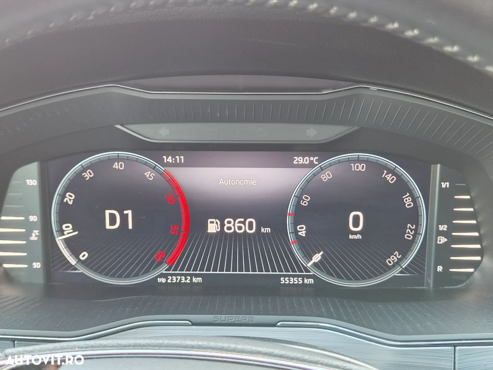 Skoda Superb 2.0 TDI DSG Ambition - 6