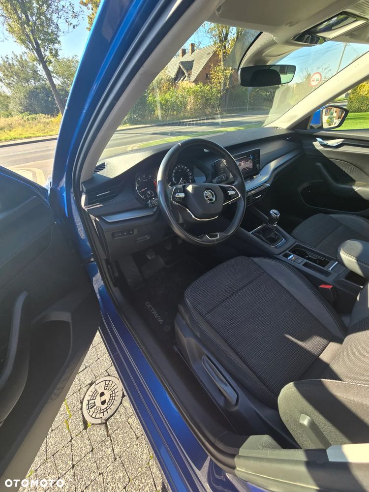 Skoda Octavia 1.5 TSI ACT Ambition - 11