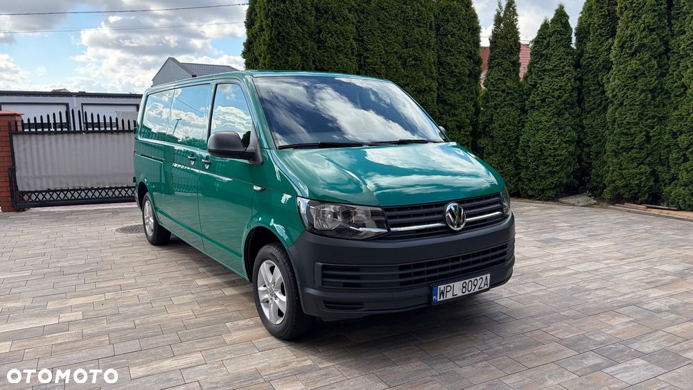 Volkswagen Transporter - 1
