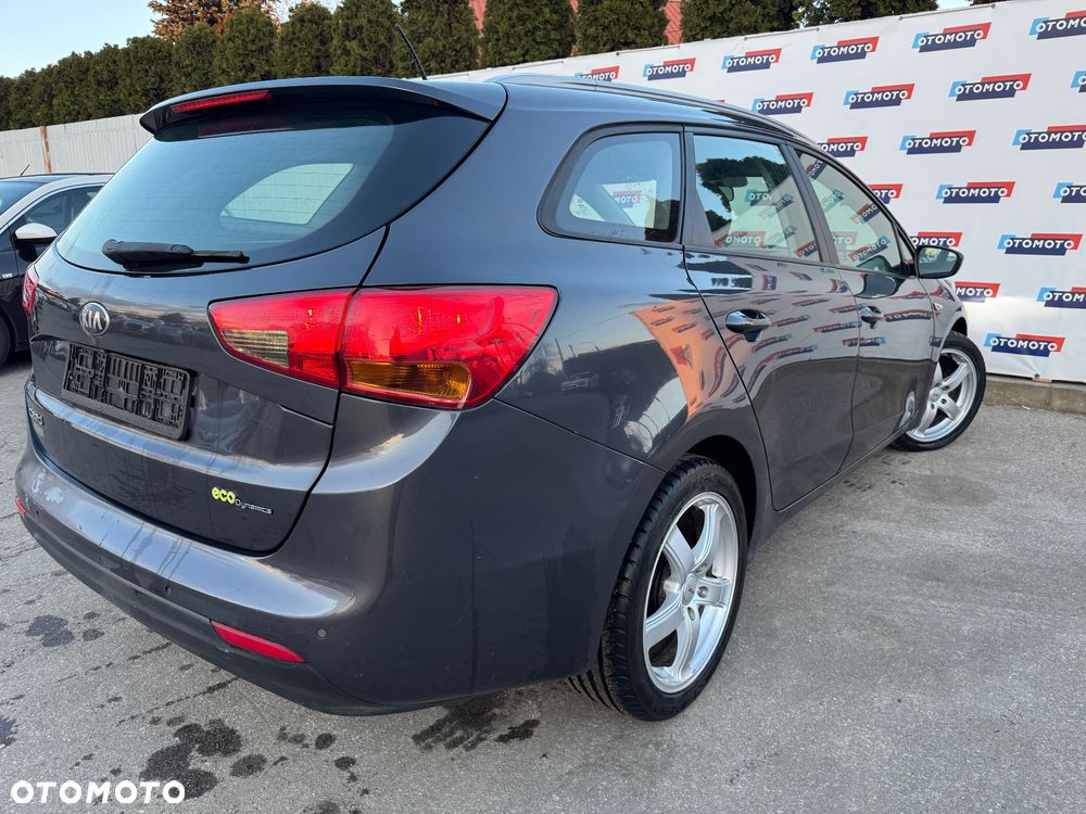 Kia Ceed 1.4 CRDi 90 Edition 7 - 10
