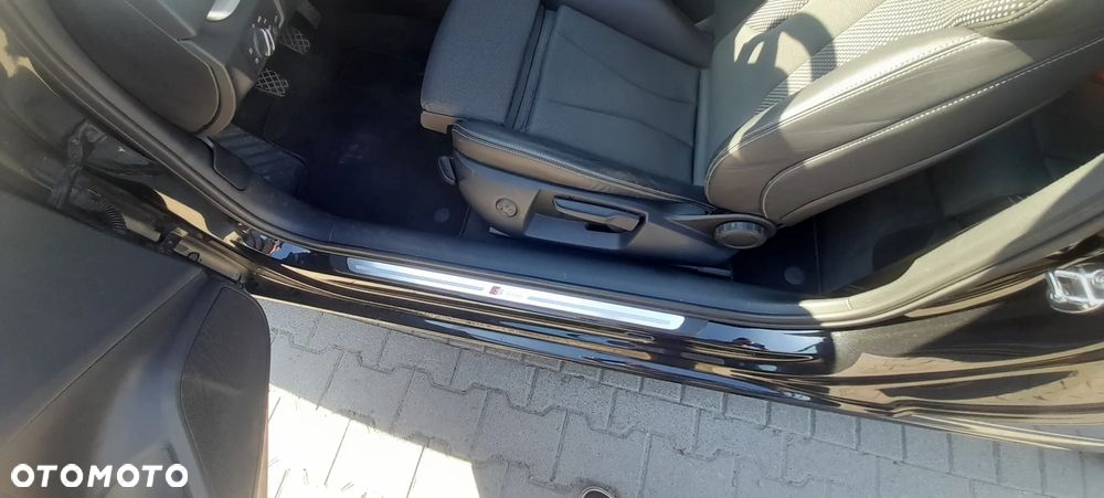 Audi A3 3-drzwiowe 1.4 TFSI S line Sportpaket - 12