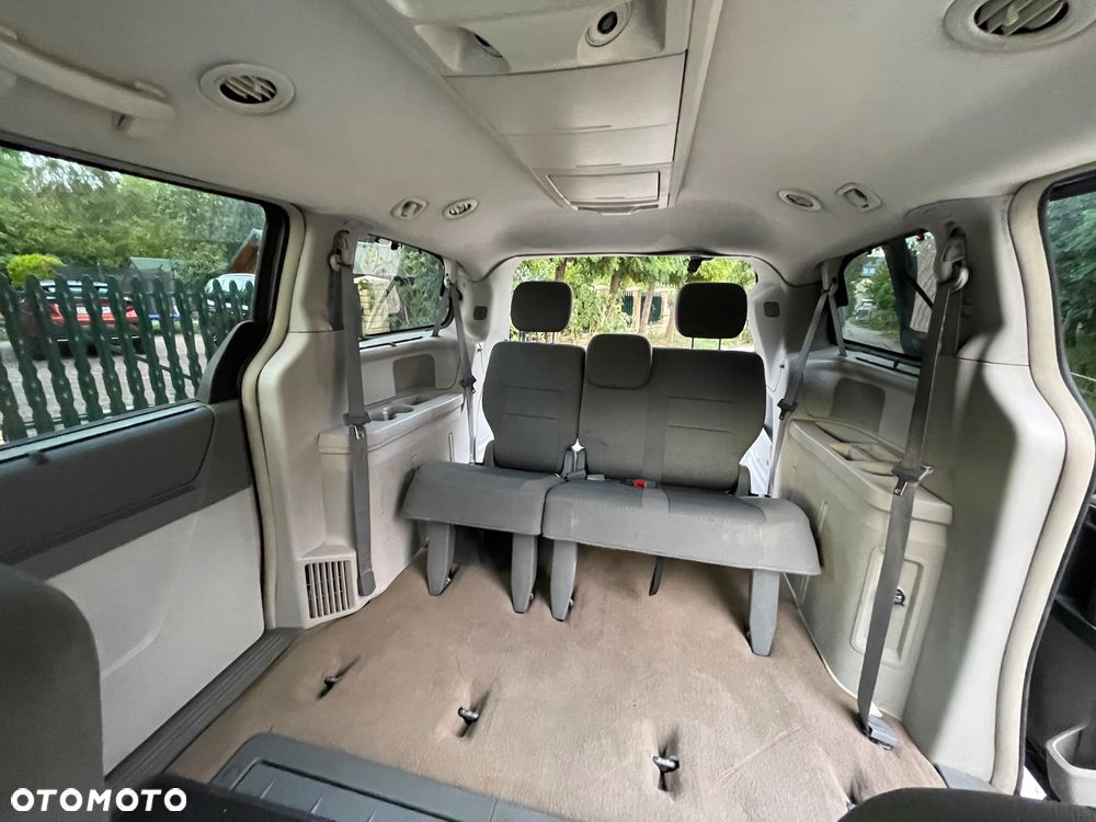 Chrysler Grand Voyager 2.8 CRD Touring - 9