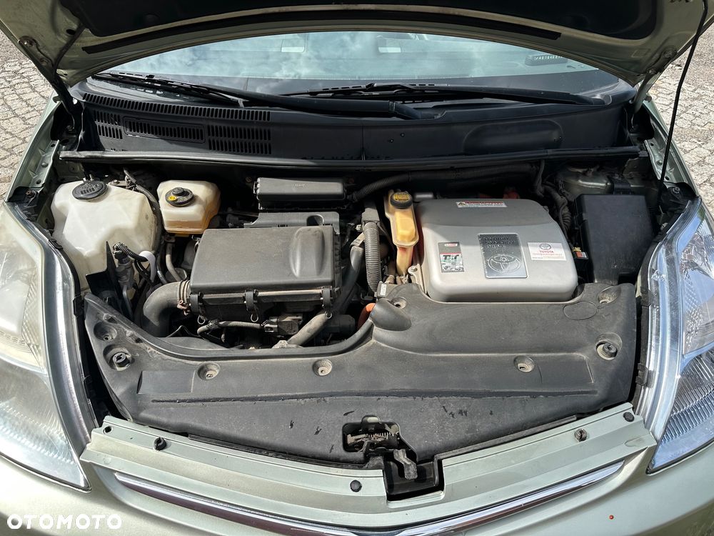 Toyota Prius 1.5 VVT-i Prestige - 16