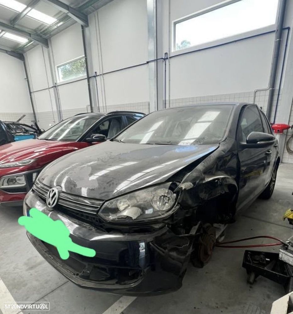 VW Golf 2.0 TDi Confortline - 1