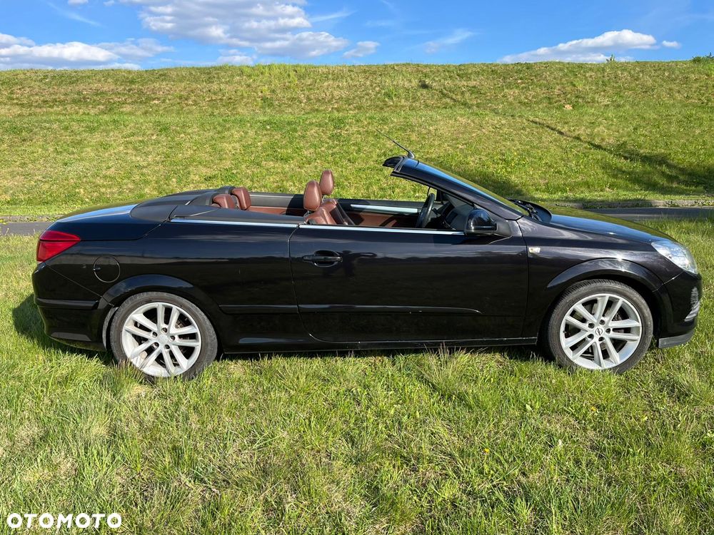 Opel Astra - 1