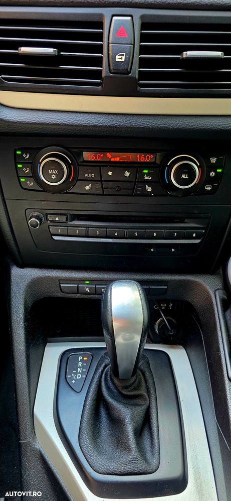 BMW X1 2010 — imagine 8