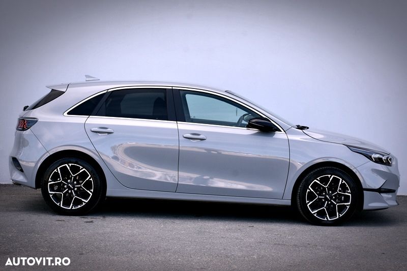 Kia Ceed 1.0 T-GDI 120 OPF Edition 7 - 9