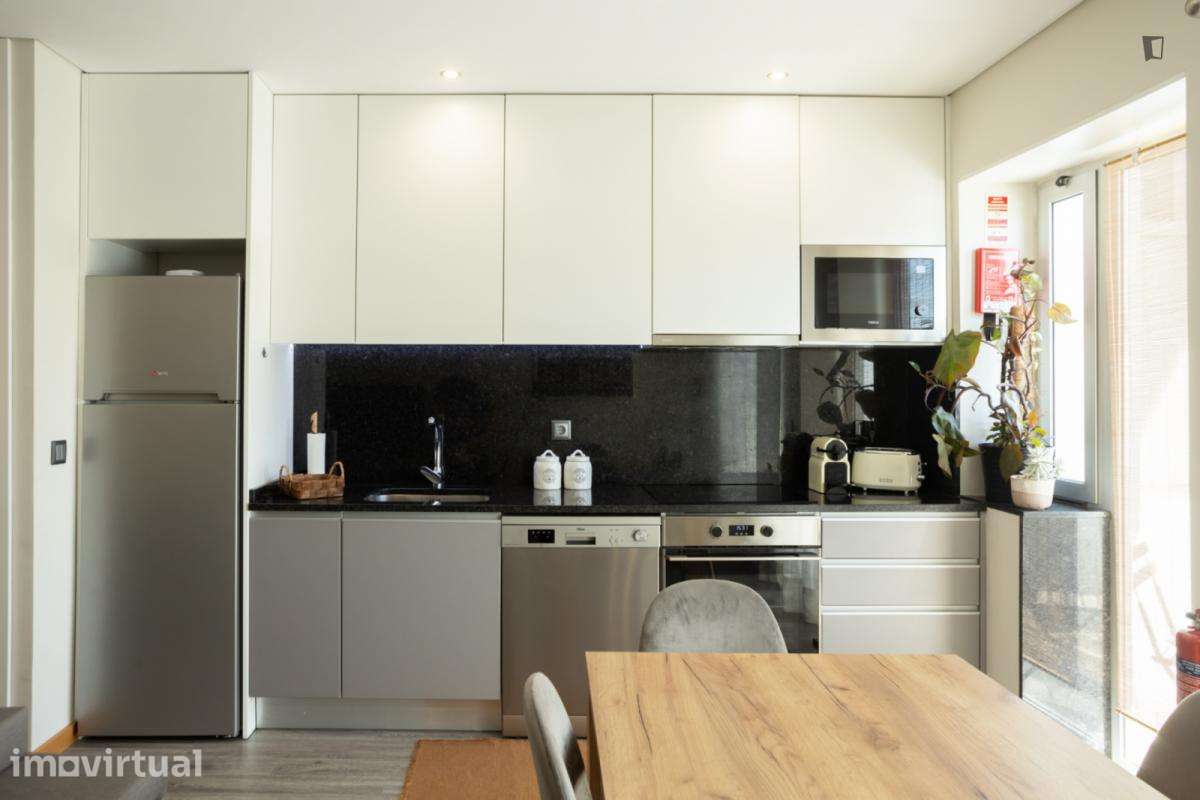 Apartamento com 2 quartos - localizado em Mafamude Porto - Grande imagem: 5/35