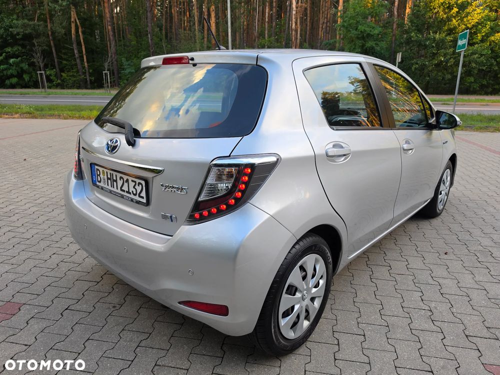 Toyota Yaris 1.5 VVT-i Life - 6