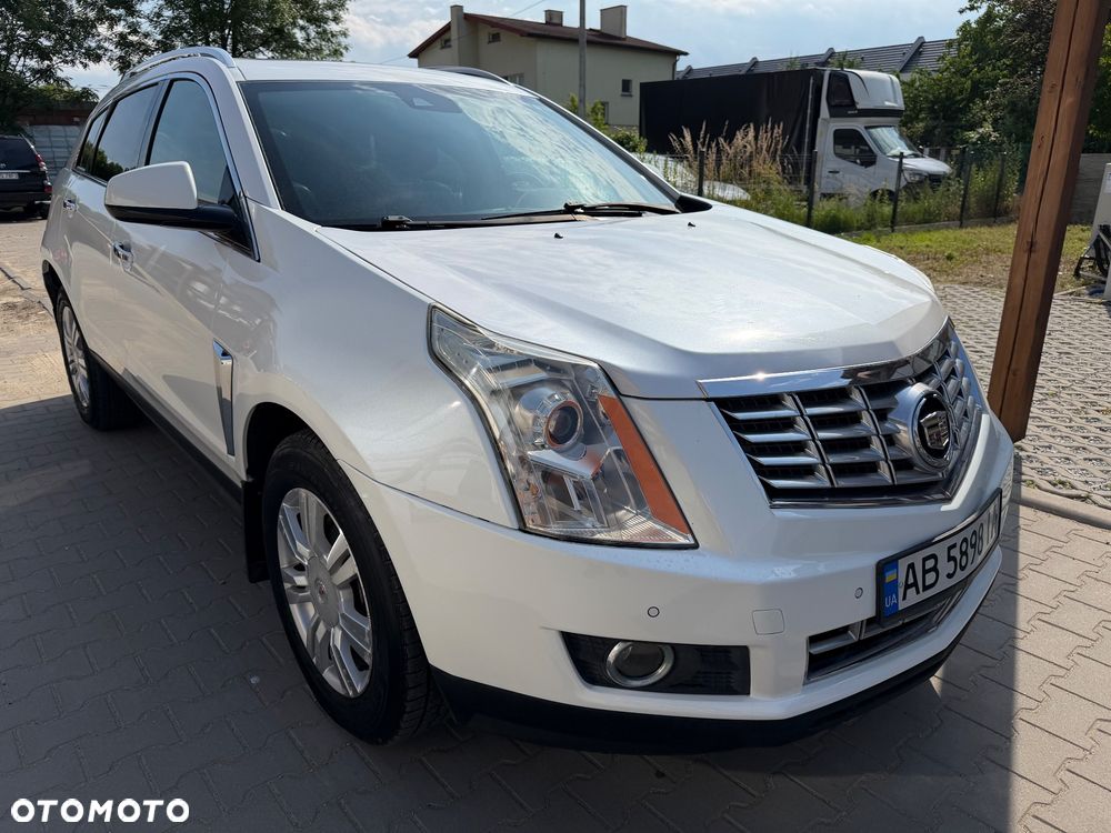 Cadillac SRX - 2