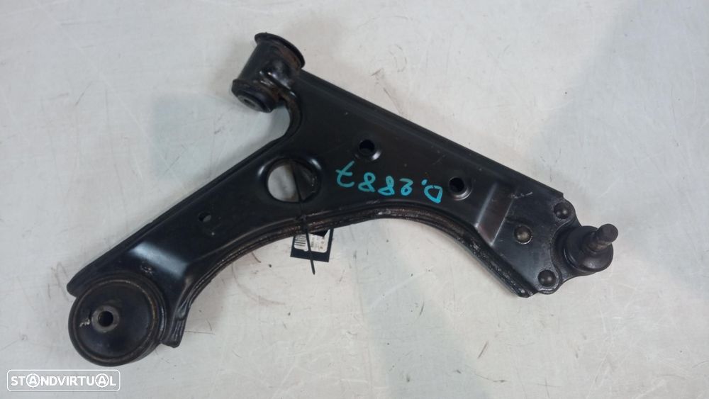 BRAÇO DE SUSPENSÃO DIANTEIRO DIREITO OPEL CORSA D - 1