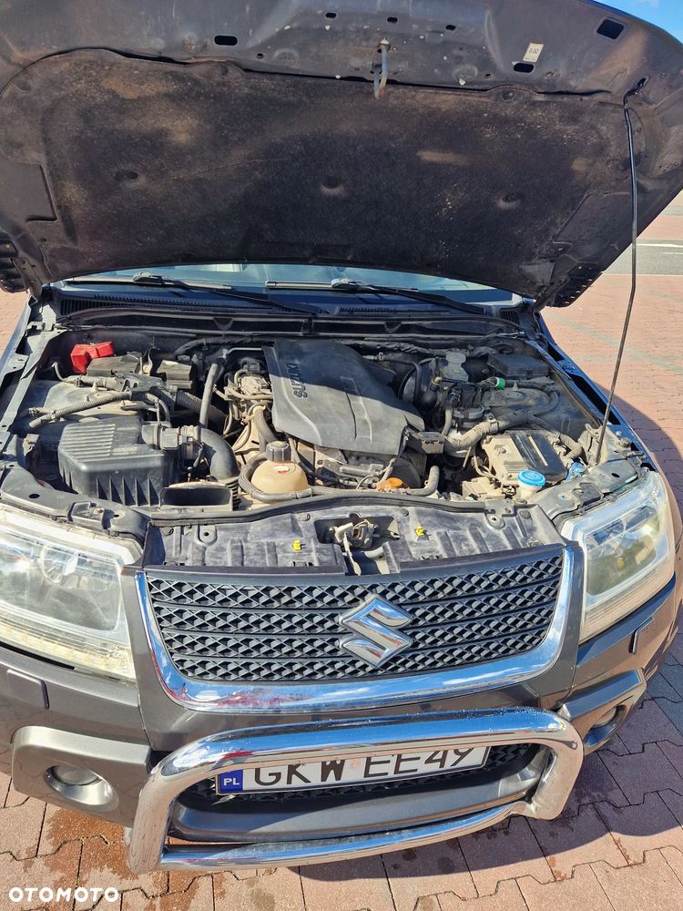 Suzuki Grand Vitara 1.9 DDiS Comfort DPF Limited - 30