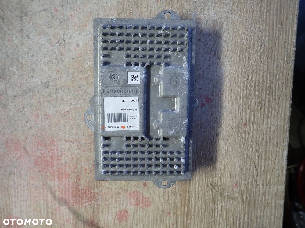 FORD MONDEO MODUŁ PRZETWORNICA LED 90005487