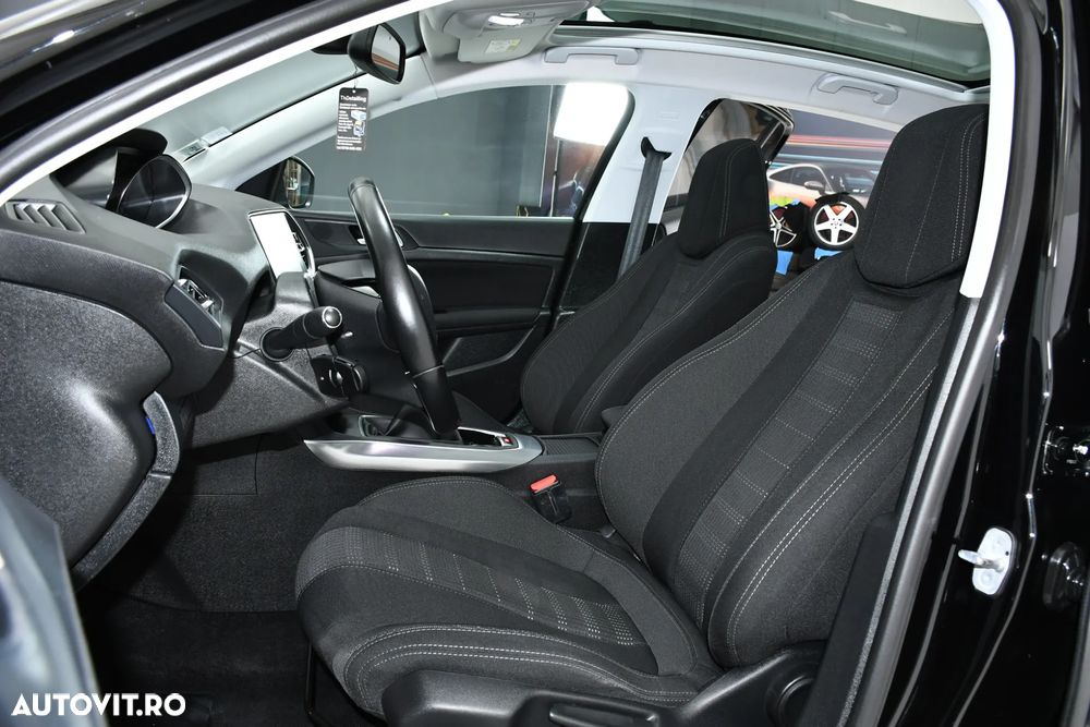 Peugeot 308 1.2 e-THP STT Allure - 7
