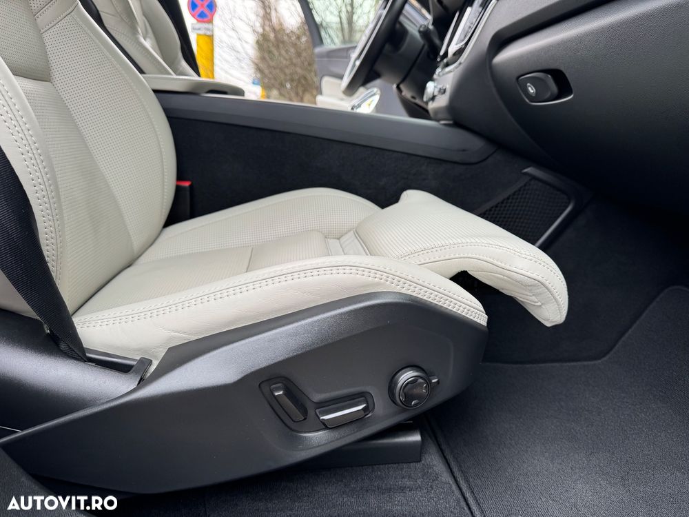 Volvo XC 60 D5 AWD Inscription - 5