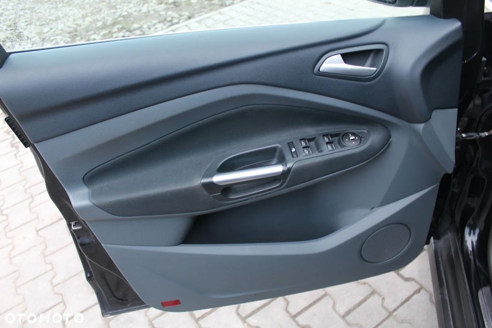 Ford C-MAX 1.6 TDCi Start-Stop-System Titanium - 13